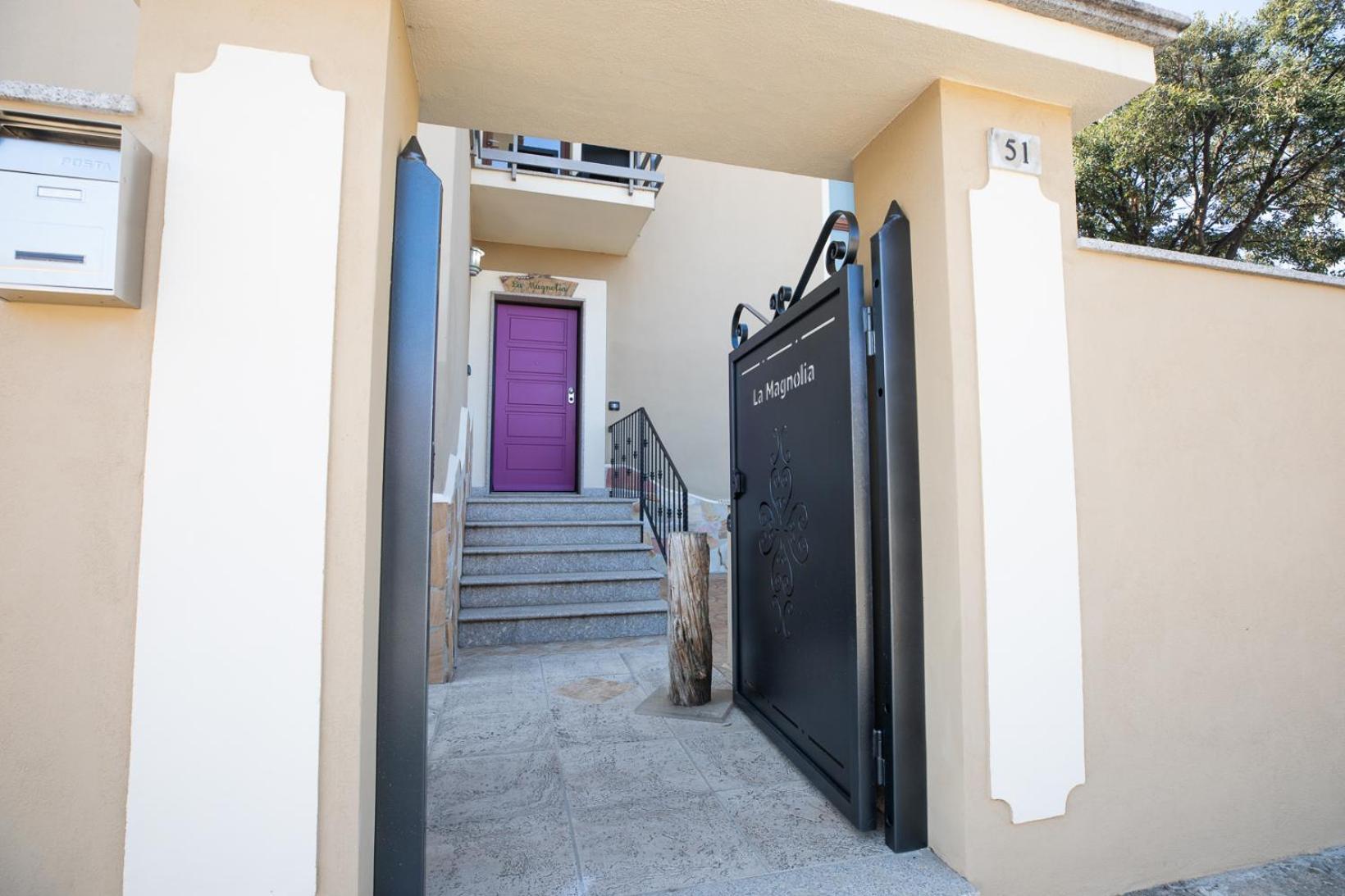 La Magnolia Rooms Olbia Kültér fotó
