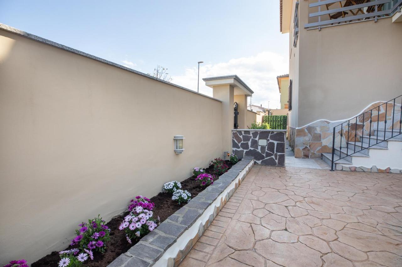 La Magnolia Rooms Olbia Kültér fotó